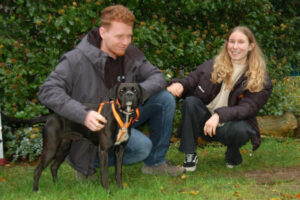 Black Abby Mit Pflegefamilie 1 Black Abby Mit Pflegefamilie 1