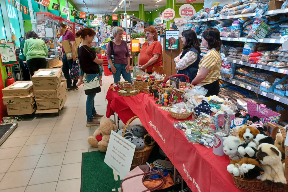 Infostand beim Fressnapf in Lauf